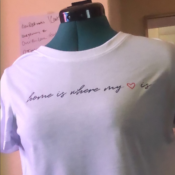 “Home is Where My <3 Is” T-shirt - Picture 1 of 6